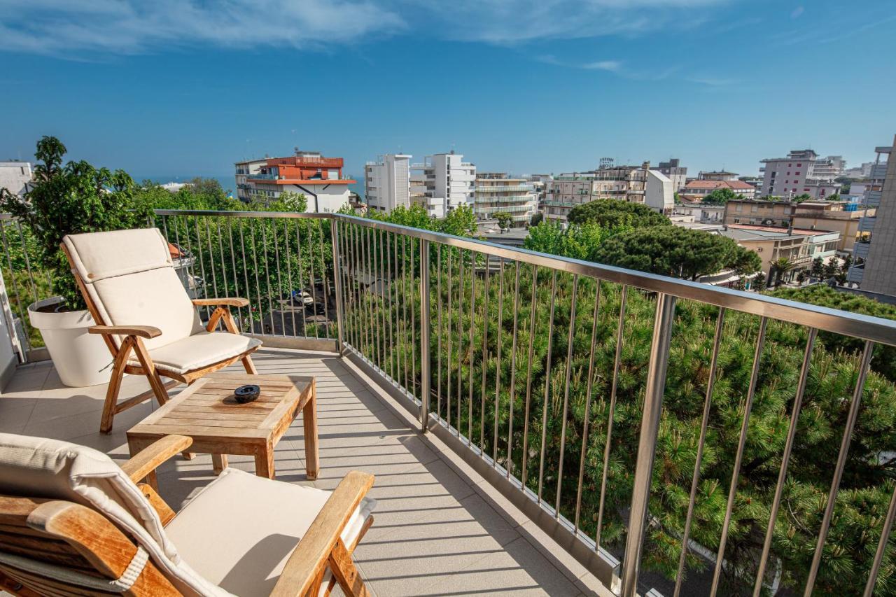 Monaco Suites Hotel Lignano Sabbiadoro Exteriér fotografie