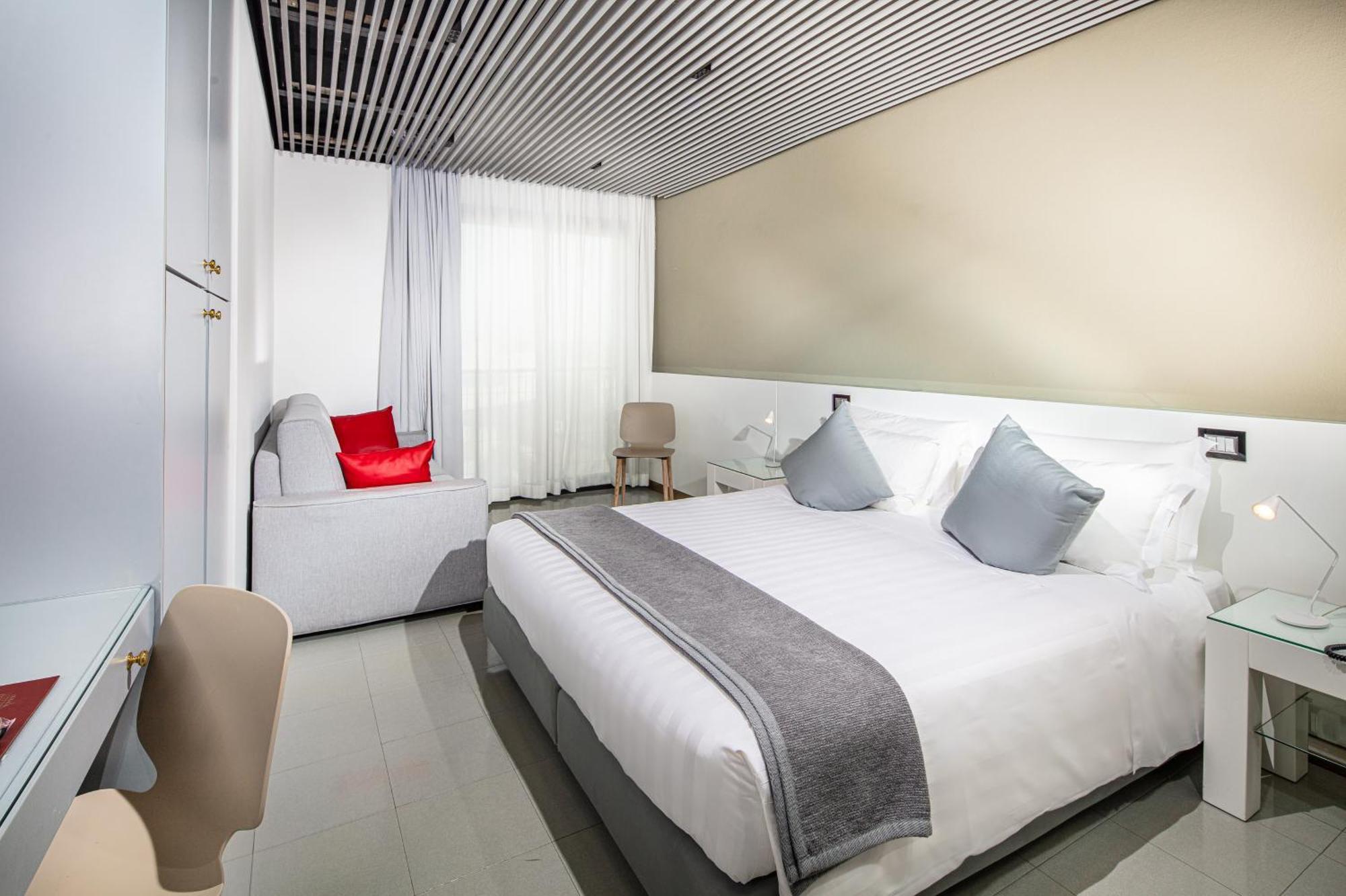 Monaco Suites Hotel Lignano Sabbiadoro Exteriér fotografie