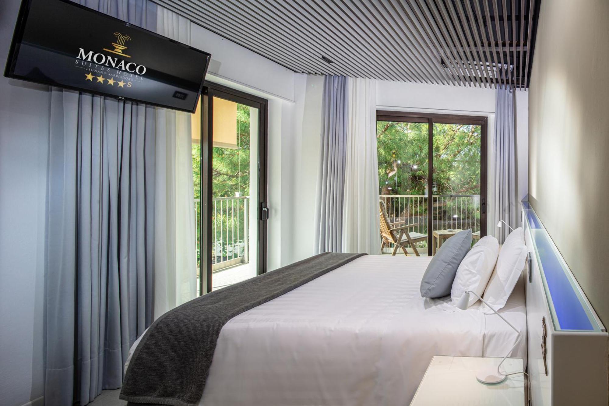 Monaco Suites Hotel Lignano Sabbiadoro Pokoj fotografie