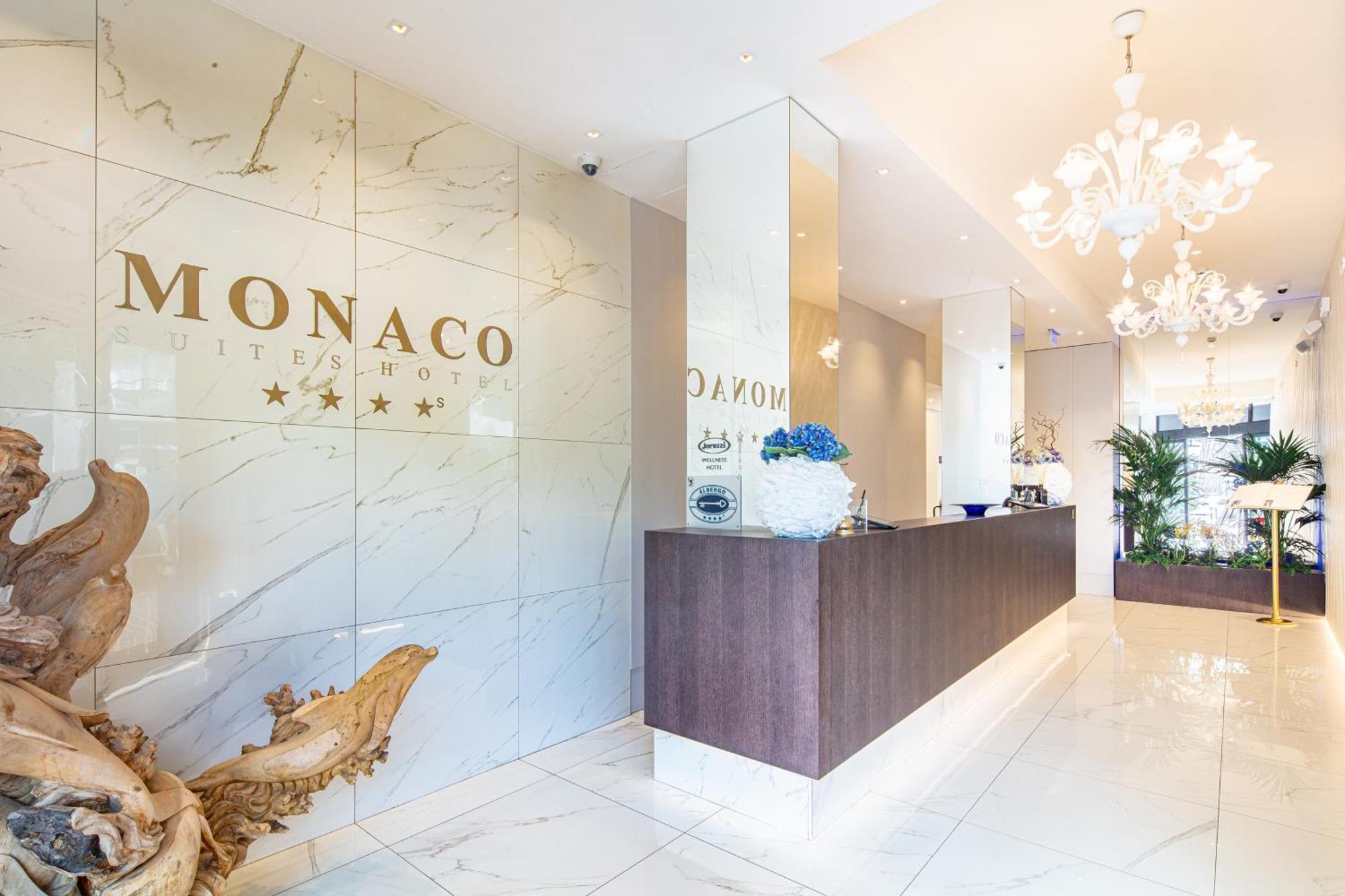 Monaco Suites Hotel Lignano Sabbiadoro Exteriér fotografie